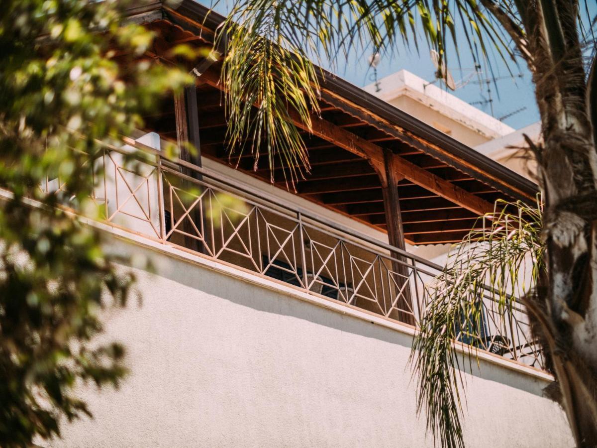 The Salnik Beach Apartment Limassol Exterior photo